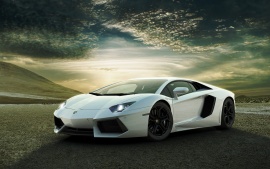 White Lamborghini Aventador Wallpapers | HD Wallpapers