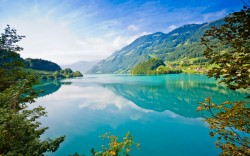 Mountains Lake Wallpaper