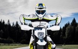 2017 Husqvarna 701 Supermoto Wallpapers