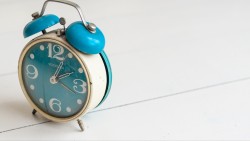 Wallpaper alarm clock